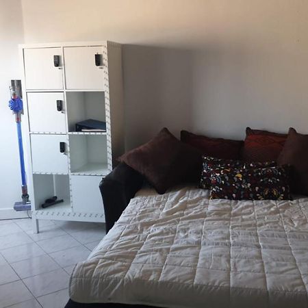 F2 35-44M2 9 Mins Voiture Chateau 4Pers 1Ch+Sejour Le Chesnay  Luaran gambar